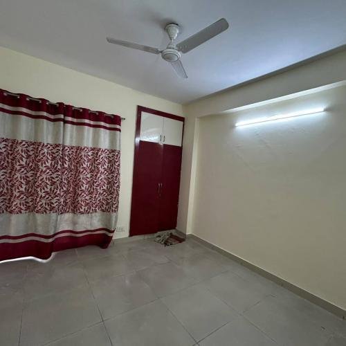 Property_BA8137543EF3